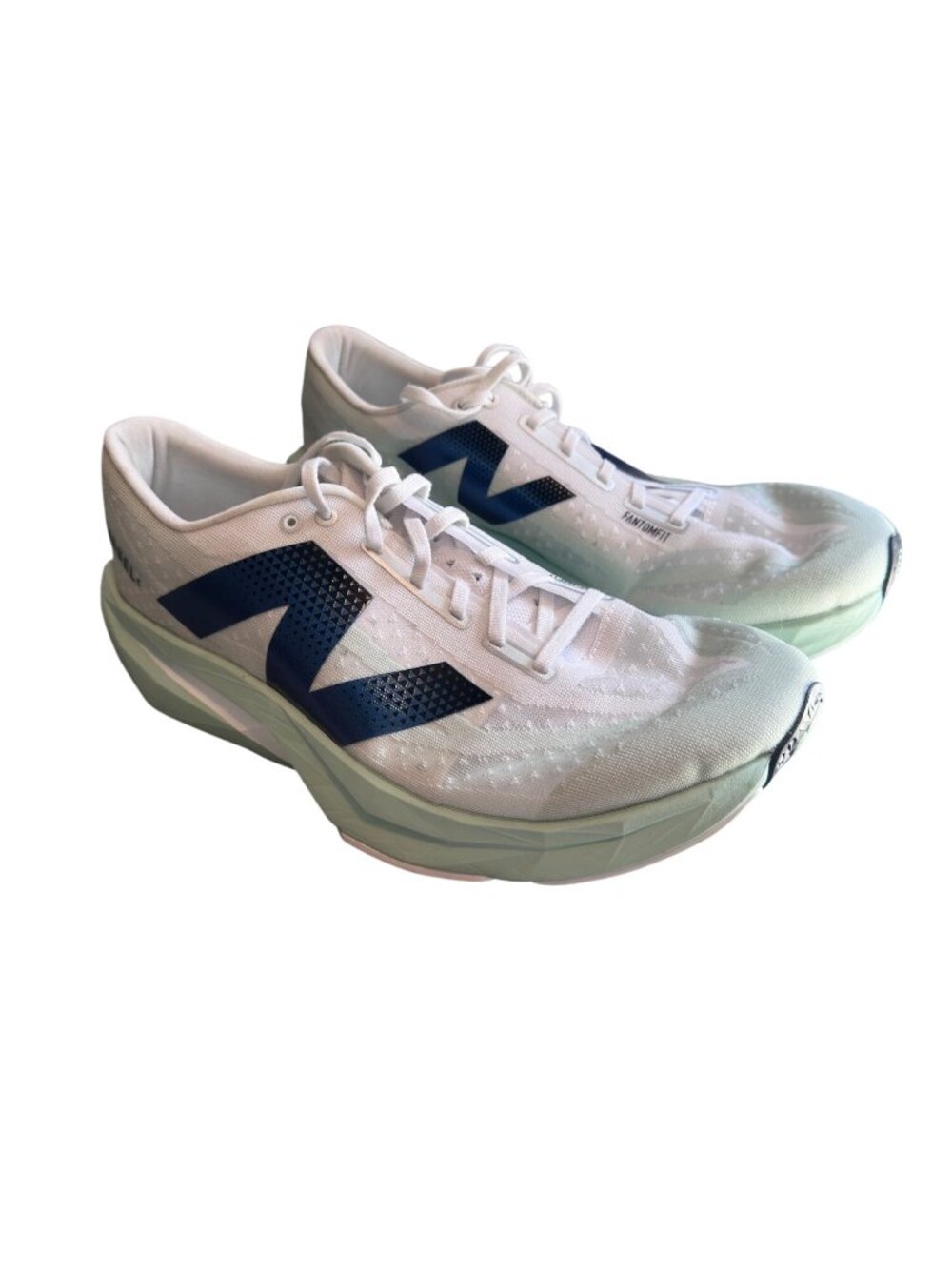 New Balance FuelCell Rebel V3 Running Shoes White & Navy Size 12.5 2E Mens